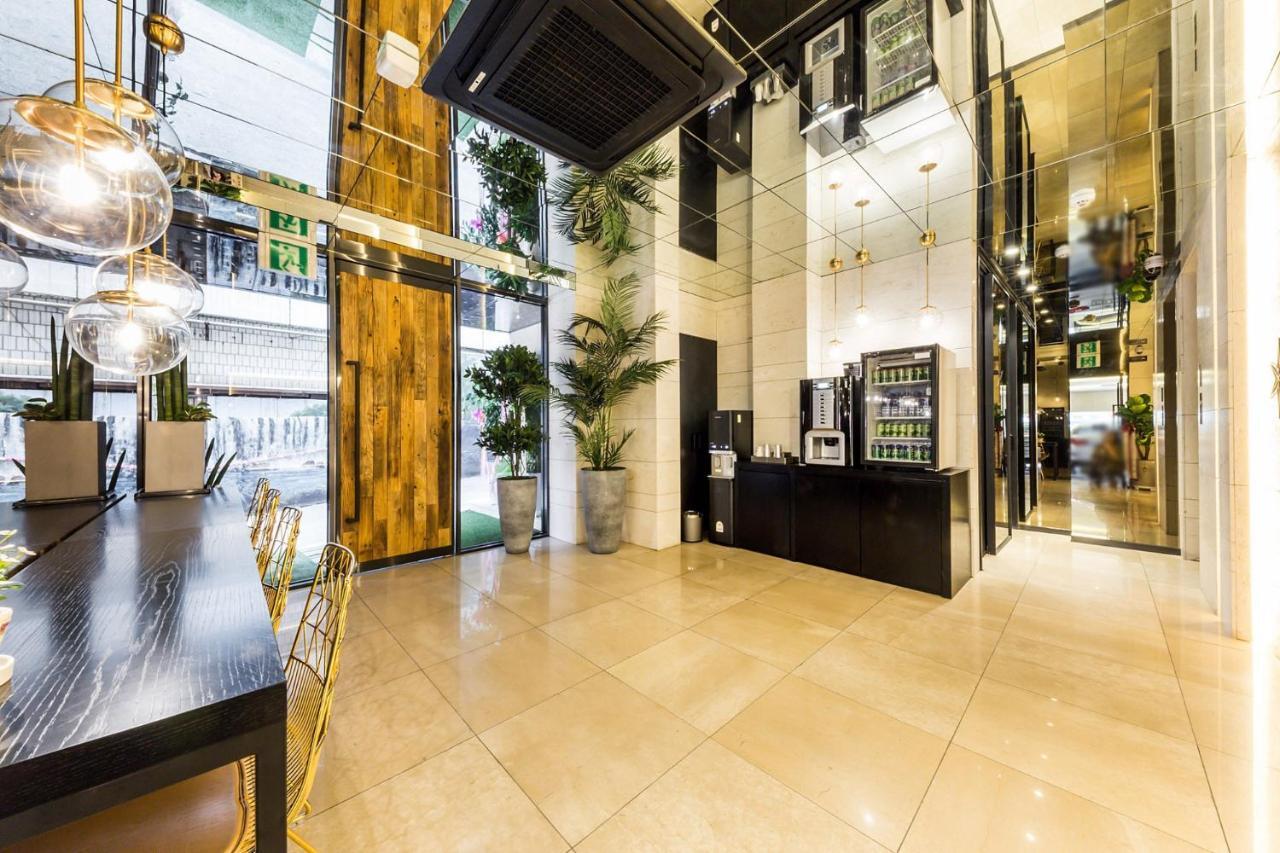 Forestar Hotel Sinchon Seul Exterior foto