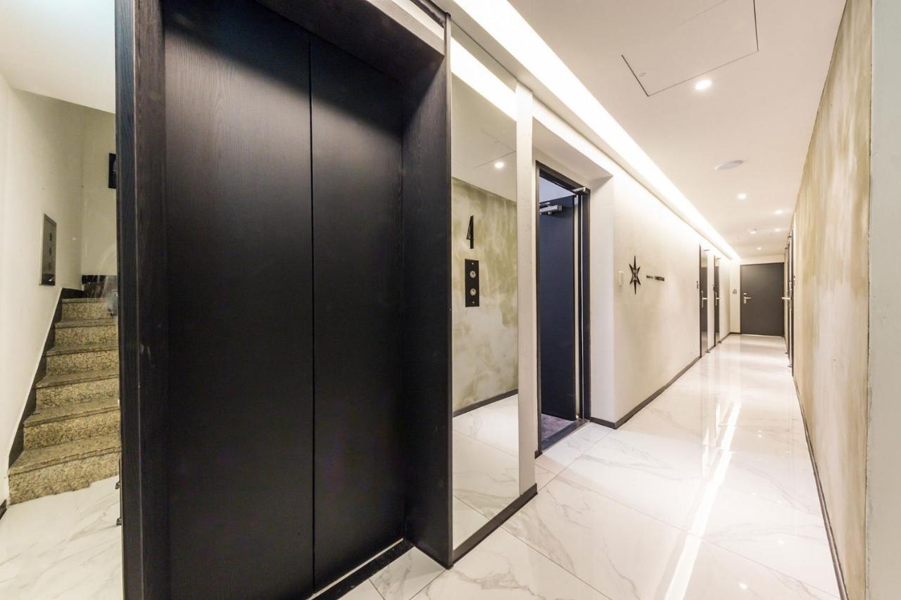 Forestar Hotel Sinchon Seul Exterior foto